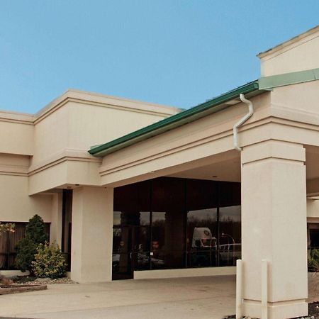 Ramada Inn By Wyndham Fairfield Nj Luaran gambar