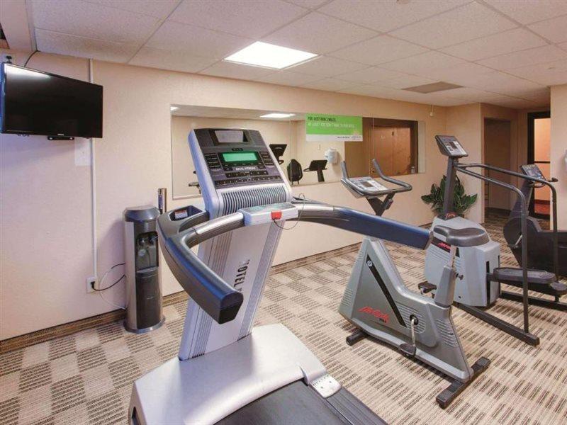 Ramada Inn By Wyndham Fairfield Nj Luaran gambar