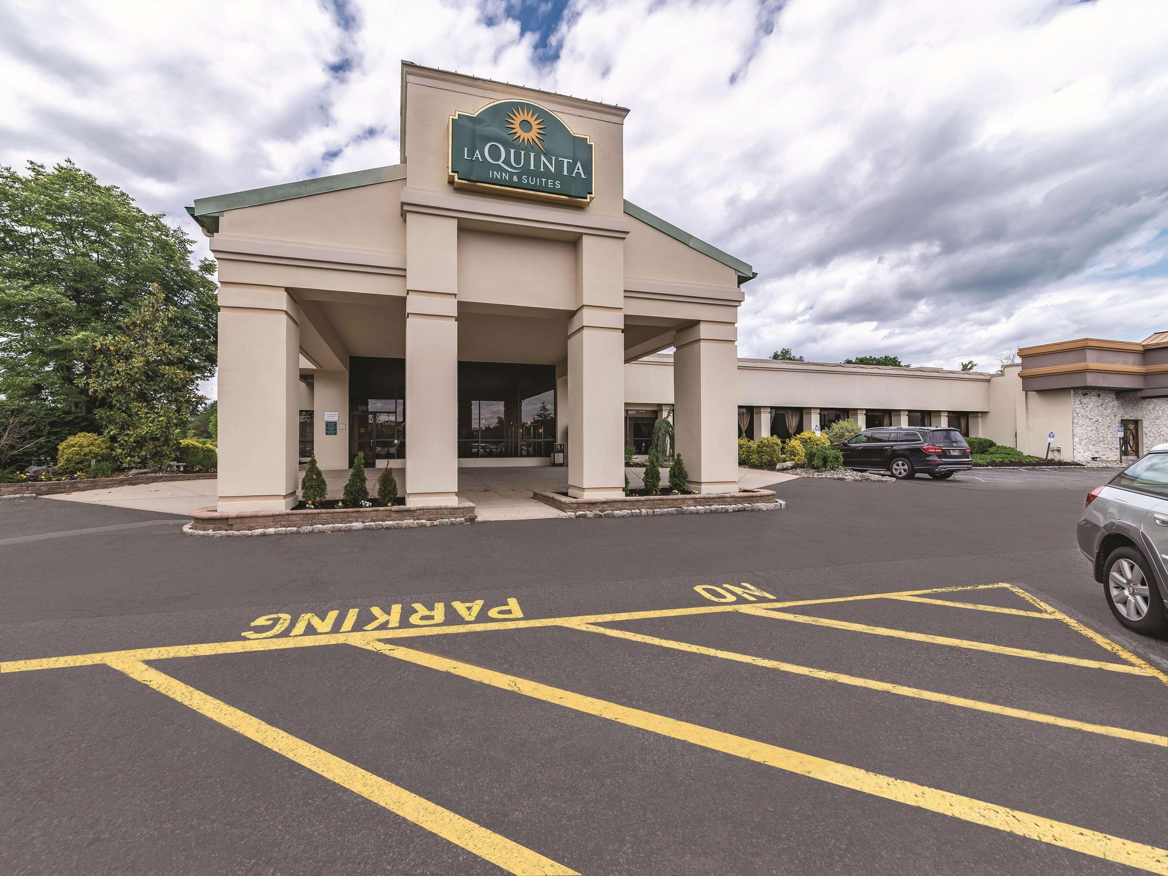 Ramada Inn By Wyndham Fairfield Nj Luaran gambar