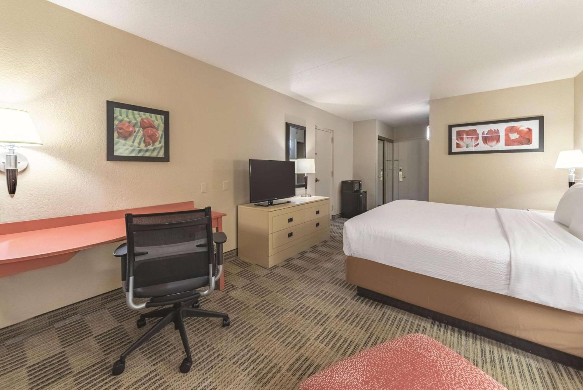 Ramada Inn By Wyndham Fairfield Nj Luaran gambar